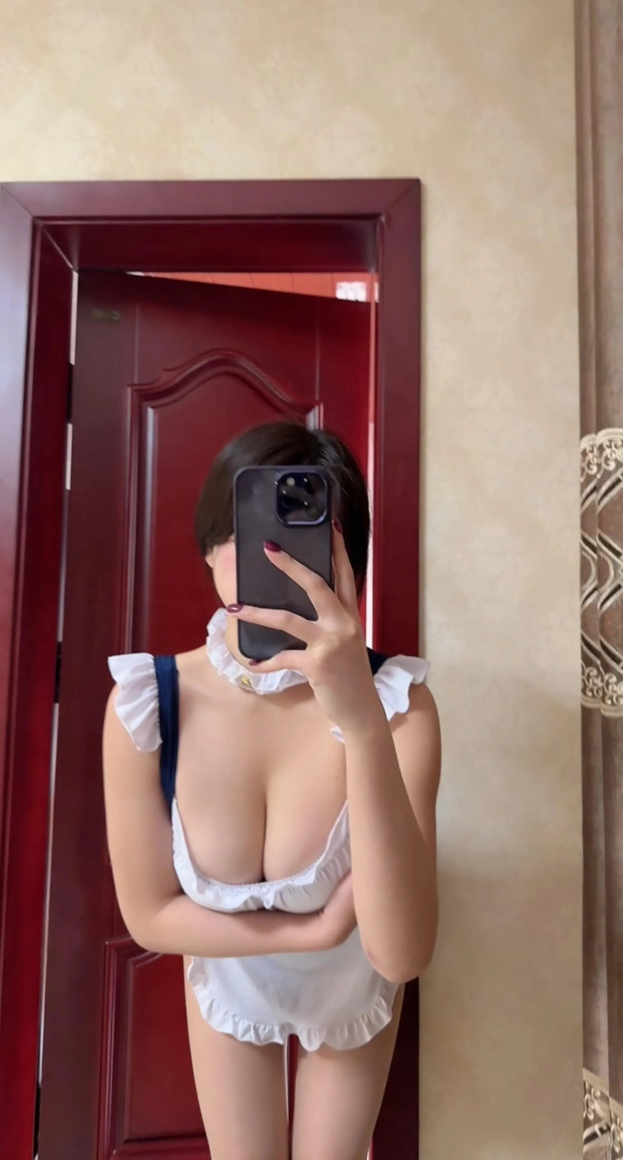 NO.044 奶宝妹纸 – 微密圈系列 性感女仆 [13P]插图1
